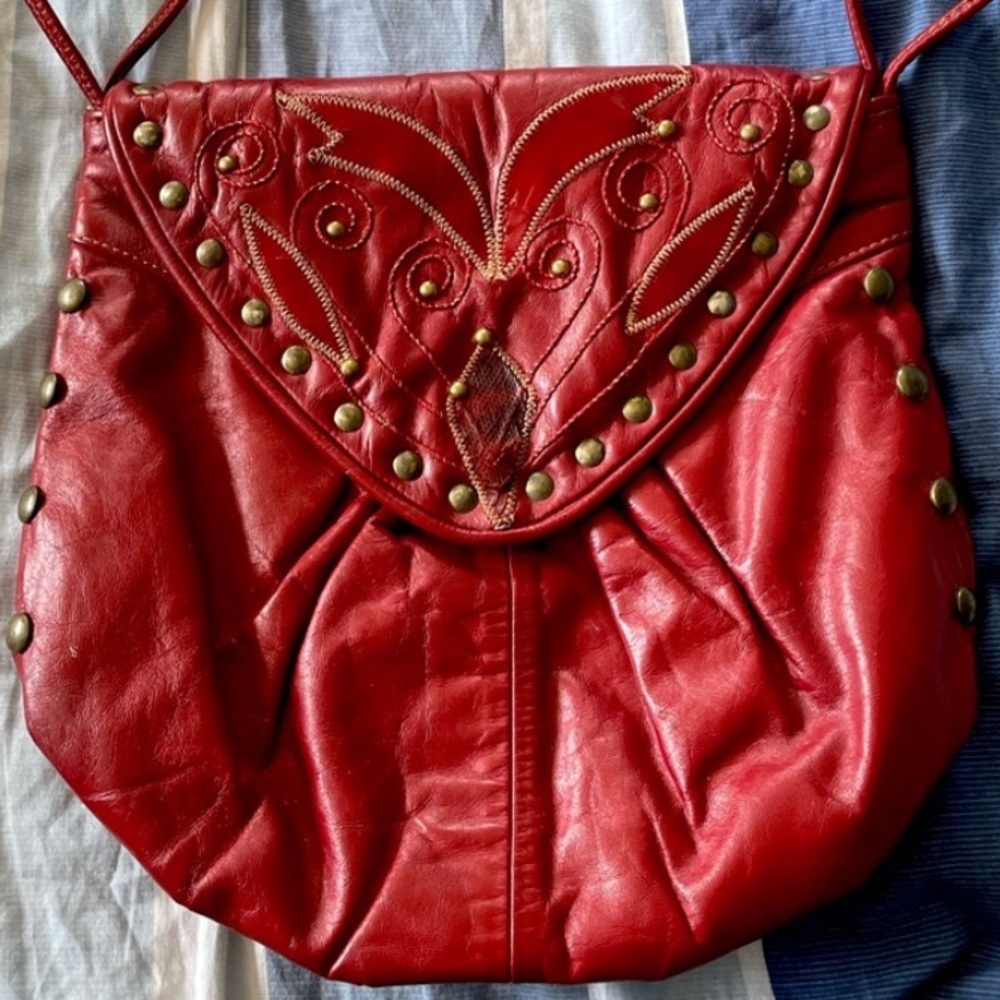 Red vintage crossbody